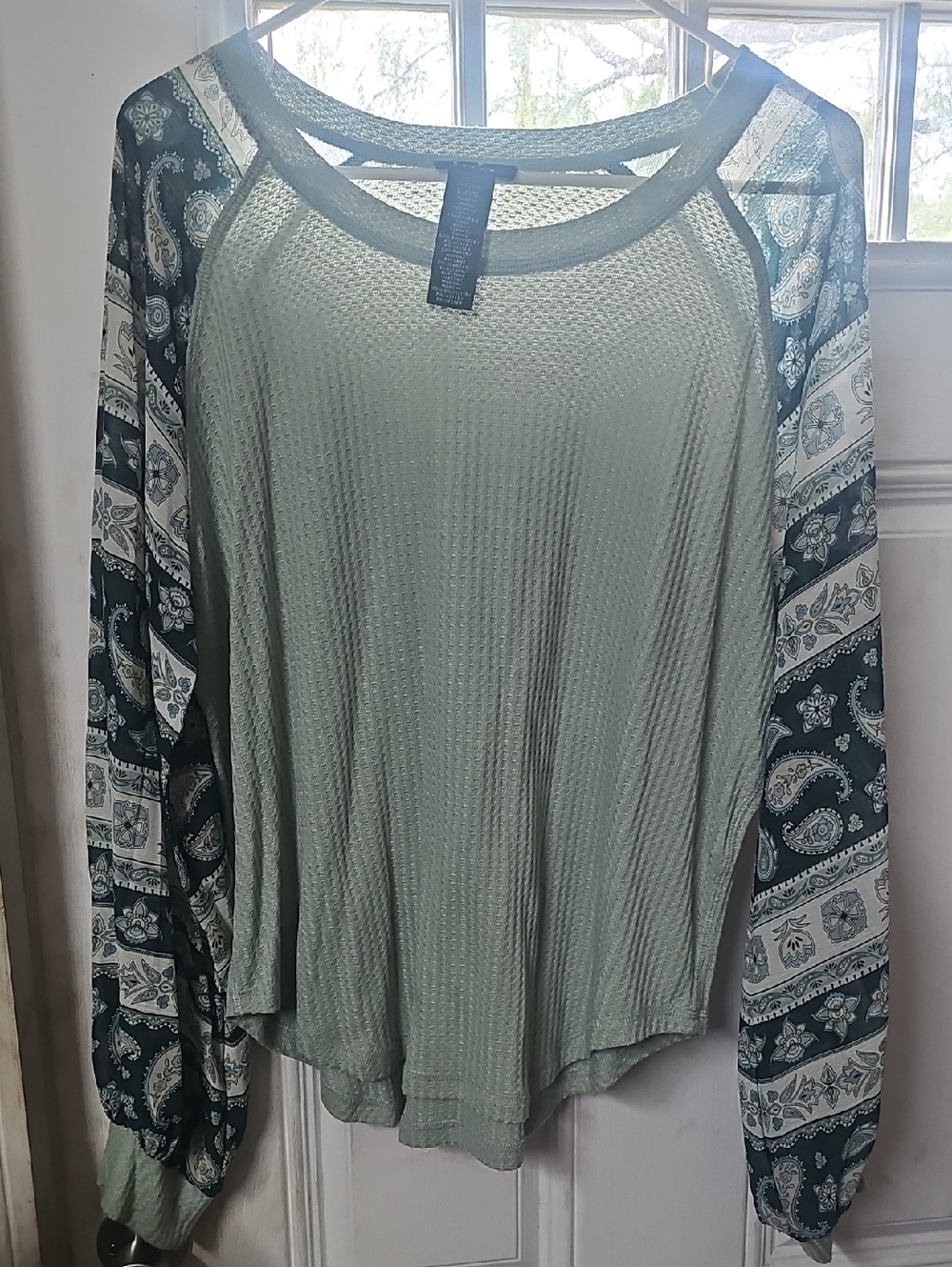 Women's Sage Long-Sleeve Raglan Tee with Printed Sleeves